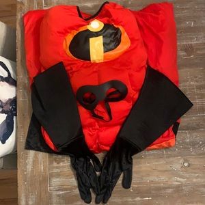 Mr. Incredible Halloween costume